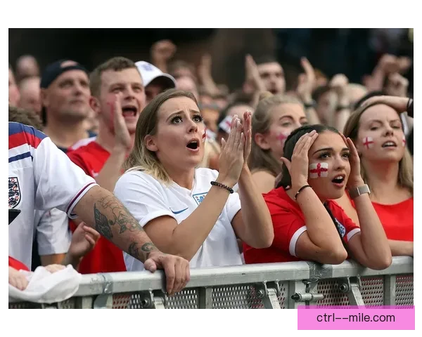 世界杯官方合作伙伴引领全球足球盛宴共同见证荣耀时刻