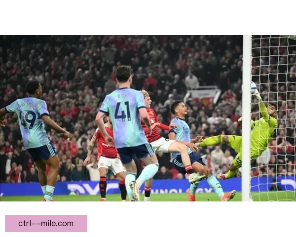 B费惊艳远射世界波直挂球门死角震撼全场瞬间精彩